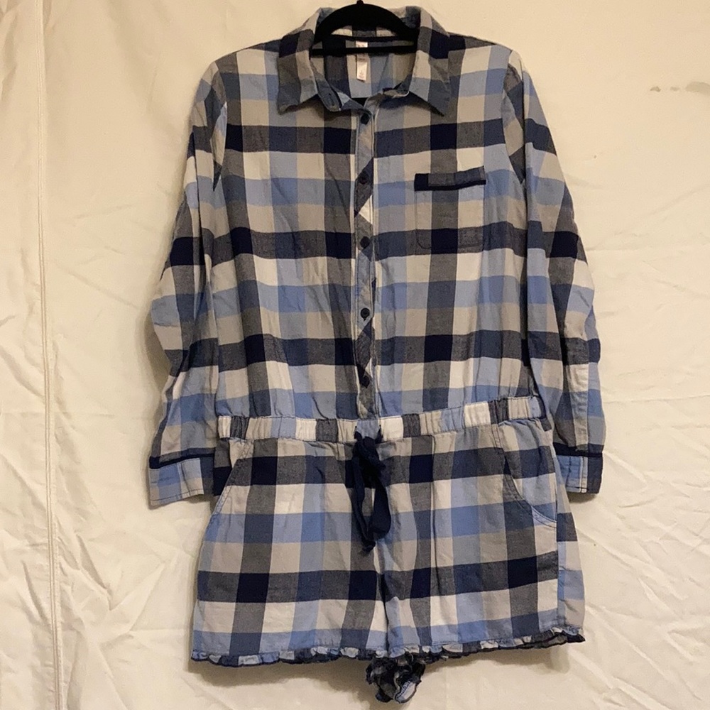 Xhilaration long sleeve pajama romper